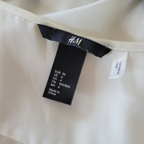 H&M blouse - Picture 5 of 5